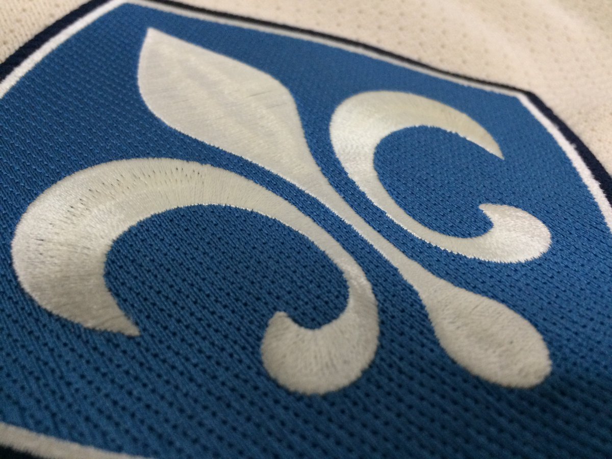 IJTeam's tweet photo. Amazing job as always by our friends @ChiEmbroidery! St. Louis University High never looked so good!  #IJTeam #StandTogetherStandOut https://t.co/kA8QyXWWln