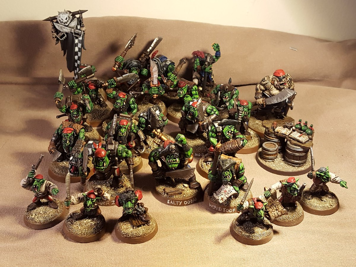 WarbossKurgan's tweet photo. #TheOgresuns so far.
9 Orruks, 1 Squig and 3 humans to go!
#IronfangPirates #PirateGrots #PirateOrruks #AgeOfSigmar https://t.co/5GO1pgnBUg