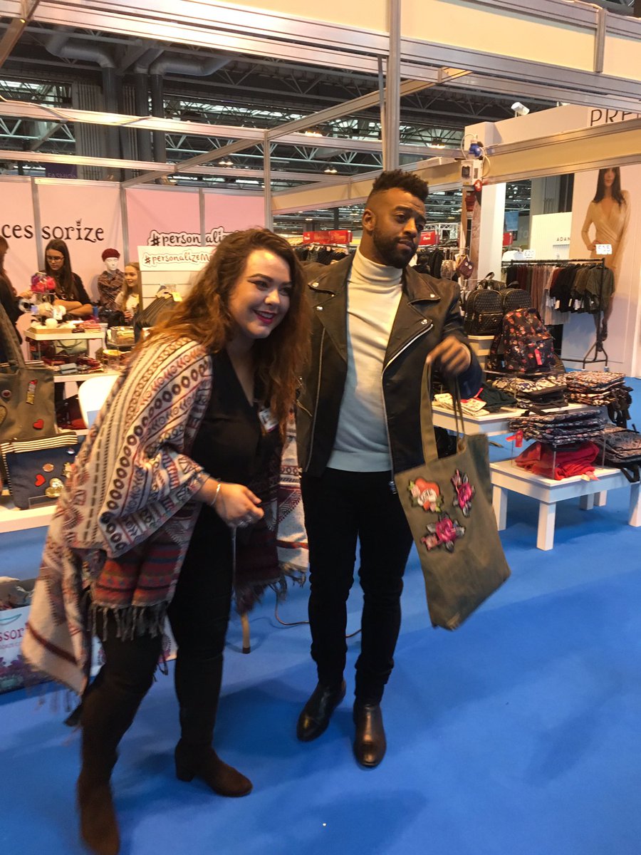 EmilySarah96's tweet photo. 'Everybody in love' with @Oritse at the @Accessorize stand @ClothesShow! Hope you enjoy your goodies! #ClothesShow #personalizeme https://t.co/bHHCw6IZBj