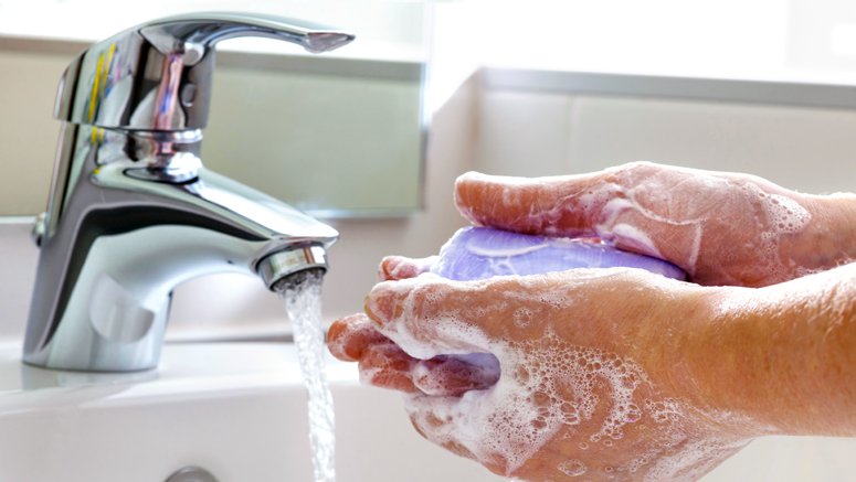 FocalPointOptic's tweet photo. Prevent the spread of the flu and pink eye by washing your hands frequently and avoid touching your eyes. https://t.co/NJ4MWEVsWS