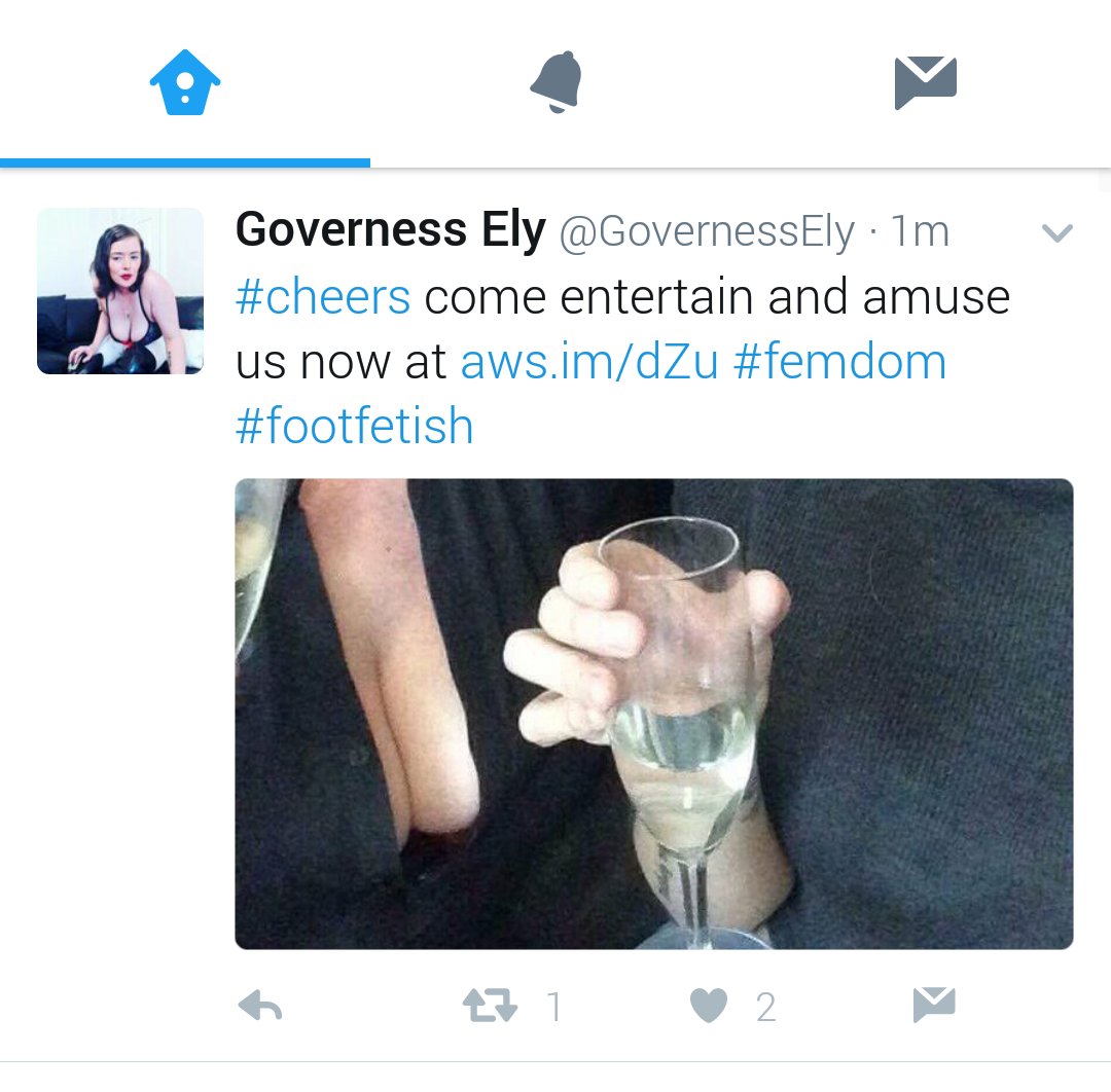 comfortface's tweet photo. @GovernessEly The proof that my Twitter timeline is really smart. #smartcrop #focusonessentials ๐๐๐
https://t.co/v6uQ2pnOiM
