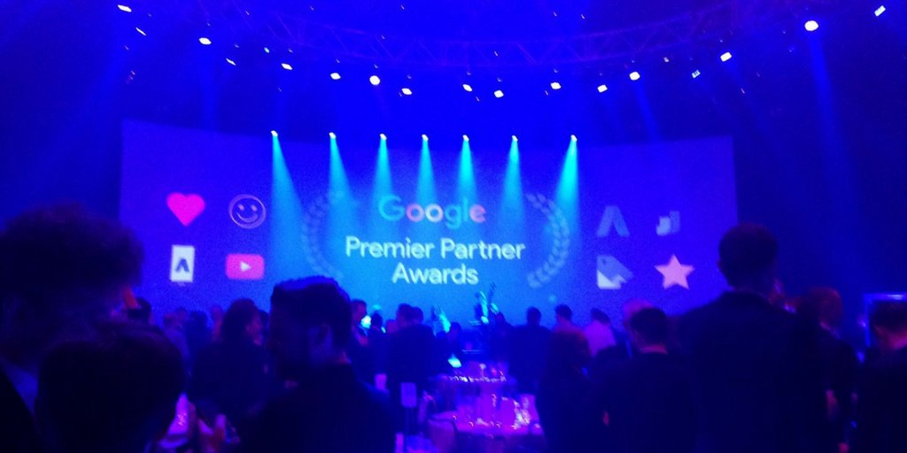Estudio34's tweet photo. Ya estamos listos!! @ugosmith @wrenedo @lucasgrimi A por el premio en #MobilePerformance en los #GooglePartnerAwards #gpaccelerate https://t.co/DcDEBH18et