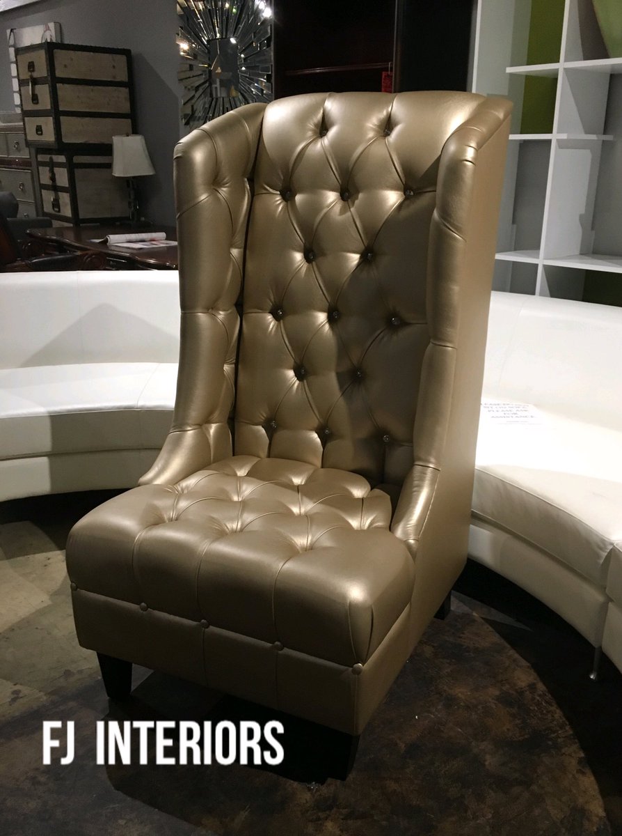 FJinteriorsLA's tweet photo. How to create a one of a kind chair follow designer Francisco Javier all #USAmade #kingchair #gold&crystal chair #customchair #goldchair https://t.co/z8JiXbNv8f
