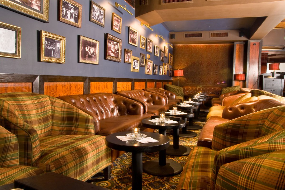 MerchantsCigar's tweet photo. Have a seat, light a cigar, &amp; go down memory lane. We've loved serving you for the past 20 years. Wednesday, Dec 19th is our final day. https://t.co/HuGQx9vBdy