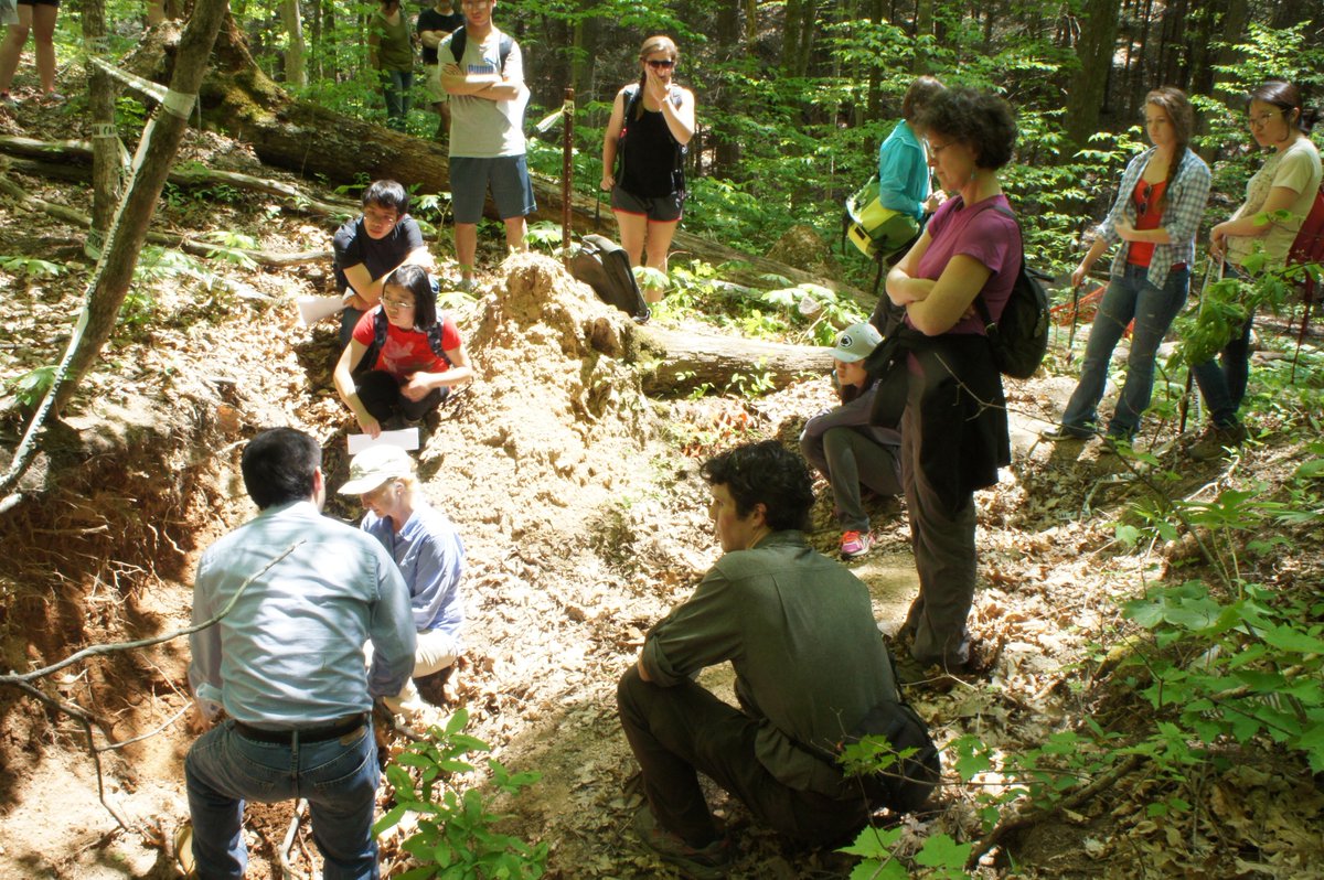 PSUEarth's tweet photo. Join @PSUEARTH and @SSHCZO in celebrating National Soil Day! #WSD2016 https://t.co/vVpxgipZG4 https://t.co/hVET6Dp8BU