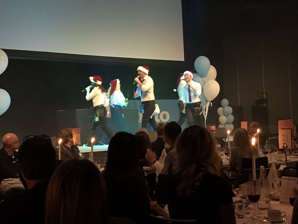 migzapper's tweet image. Hur ska man avsluta Tieto Forums 1:a dag om inte med ett party... gör vi det gör vi det med stil..fullt ös...
#TietoForum  #tietolab