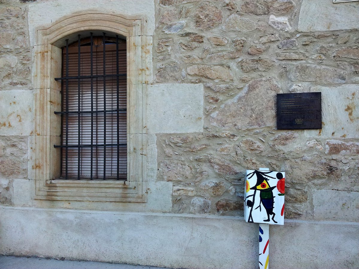 juzbadoayto's tweet photo. #DiaDelVoluntariado gracias a todos los que nos habéis ayudado a crear e inventar espacios rurales de encuentro y convivencia como estos! https://t.co/KS5ZXgFcUc