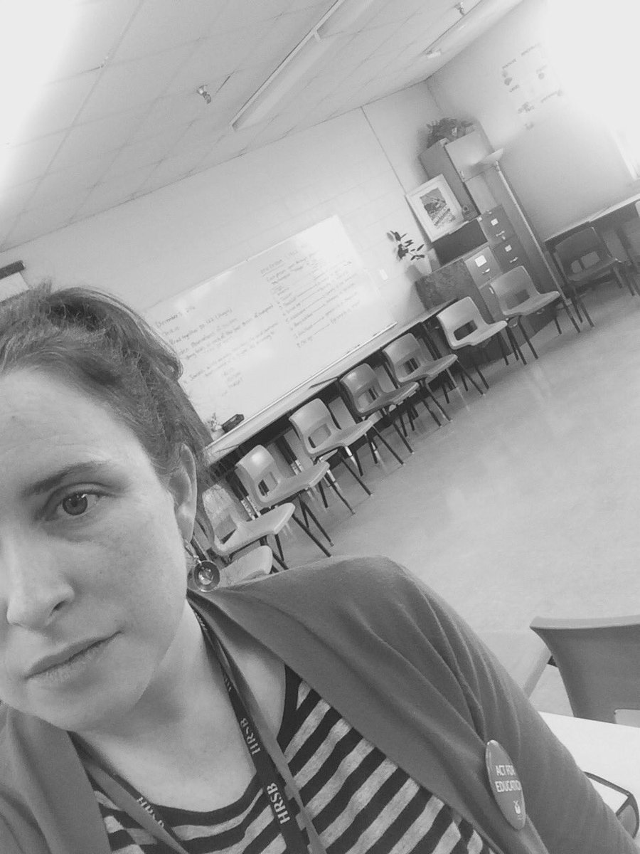 MsRidler's tweet photo. #readytoteach Piaget's stages of development. #nspoli #ActForEducation https://t.co/ikKPoowV8K
