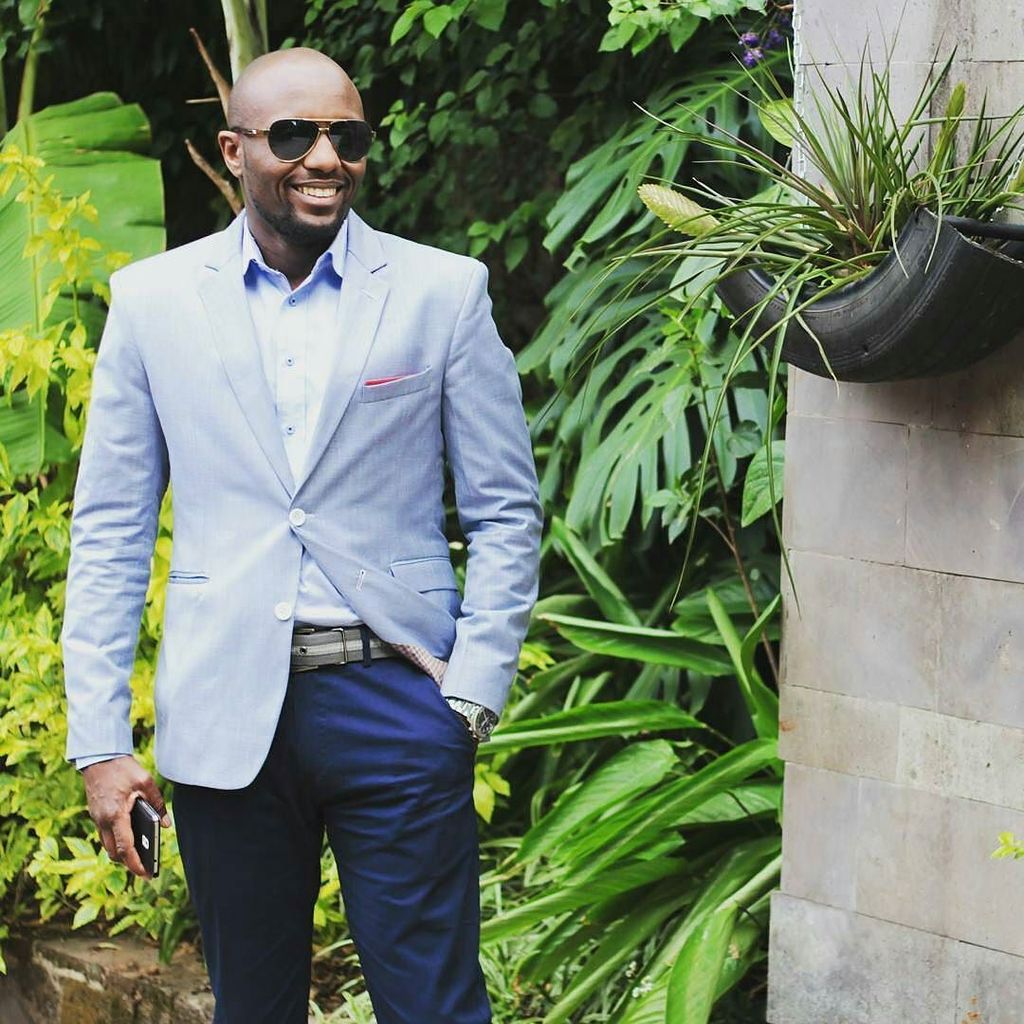 HomeboyzRadio's tweet photo. Happy birthday to Mr. Dapper himself ☺ @realmikewachira #ClassicMan #SuitandTie #Gentleman #AnydayisSuitDay #Igniti… https://t.co/dODnfBG0Nq