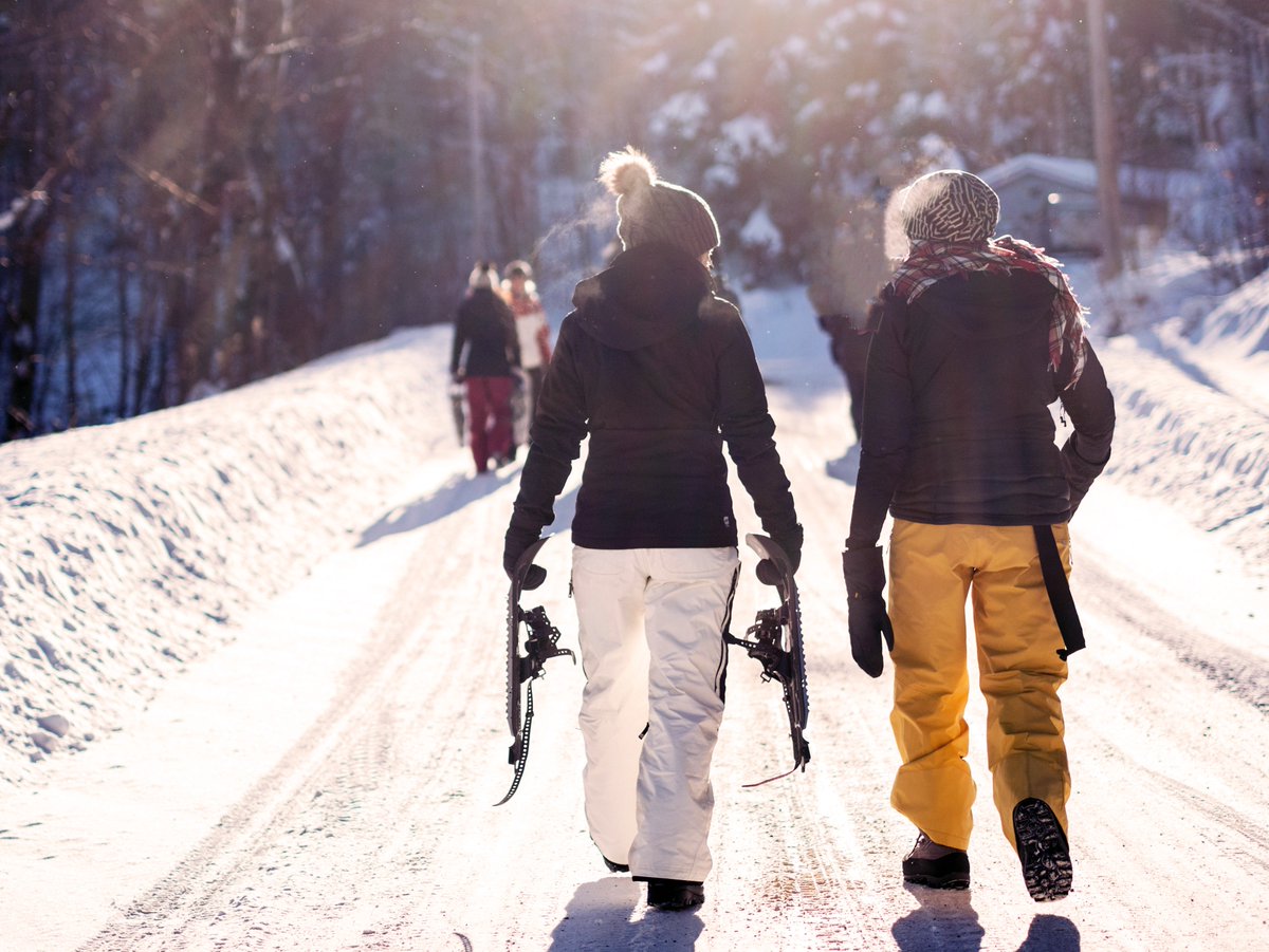 jnuineapp's tweet photo. Vacances d'hiver 2016 au #ski? Crée ton album photo @jnuineapp, invite tes proches à y participer et postez ensemble vos plus belles photos😊 https://t.co/jsWba08ry9