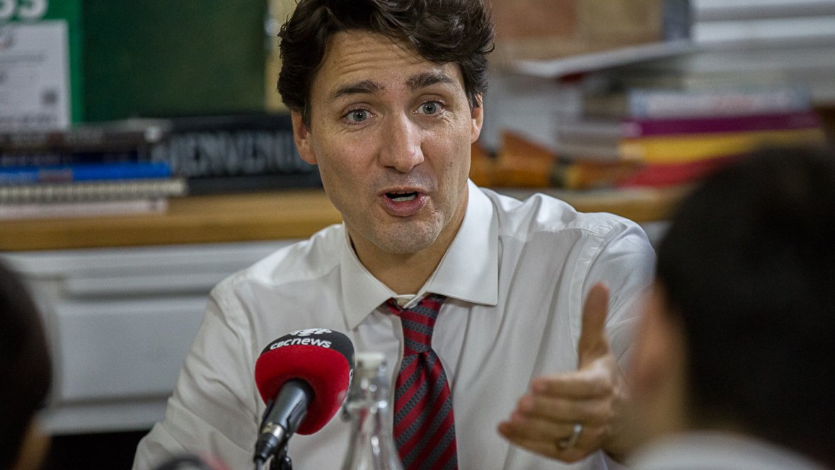 ccrweb's tweet photo. "@JustinTrudeau vows 'significant improvements' to #refugee system" @CBCNews https://t.co/ufYRtFQCS3 #cdnrfg #cdnimm #cdnpoli #Canada https://t.co/WYh9UmxRfu