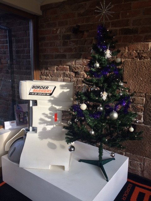 borderloos's tweet photo. Its beginning to look a lot like Christmas here at Borderloos! #Feelingfestive #Christmas https://t.co/2fQS0DVWWD