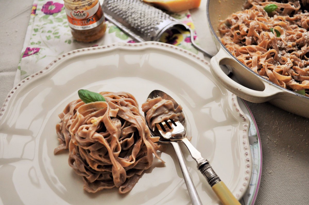 carmela_kitchen's tweet photo. https://t.co/3GEsszHqhd Fancy trying something a little different? Try my new chestnut pasta with @SaclaUK truffle pesto. https://t.co/69m8ErwiZN