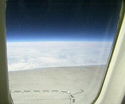 NothingSirius's tweet photo. @UnCastellsMes #AttitudeIndicators Marc🙈..#EarthIsFlat otherwise airplanes wouldn't #LevelOff at 30,000feet to "cruise" ✈️#ArtificialHorizon https://t.co/b5GeAis96C