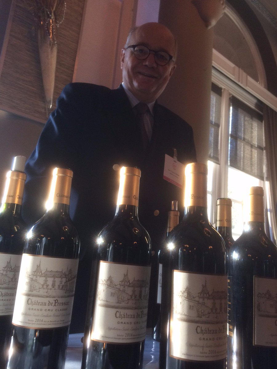 ChateauPressac's tweet photo. C'est maintenant !! @ChateauPressac #millesime2013 et #millesime2014 en #degustation #vin Tervuren Palais des Colonies https://t.co/BVzkdMWNGg