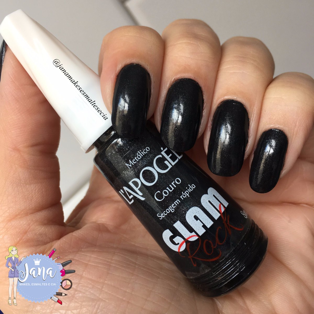 JanaRocioSantos's tweet photo. Esmalte metálico Couro da Coleção Glam Rock - L'apogée #janamakesesmaltesecia #unhas #esmalte #lapogee #amoesmaltar #blog https://t.co/XWAIFVsTI5