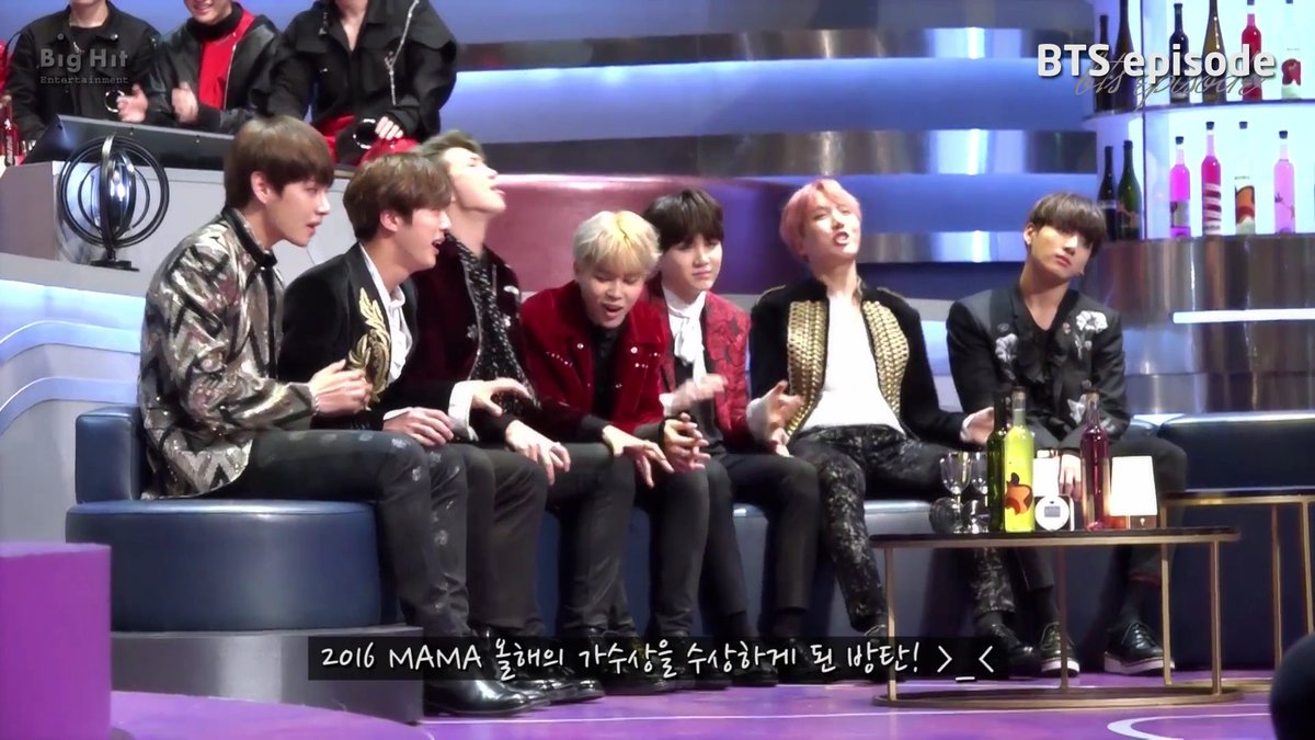 bangtan_russia's tweet image. [ВИДЕО] BTS @ 2016 MAMA
youtu.be/Gx3Cz1CqA84