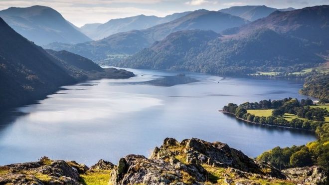 LeedsUniUnion's tweet photo. Weekend break at the lakes? It's just 50p a ticket so don't miss @UOLWCC Christmas Raffle on 6 Dec in the Union foyer! https://t.co/Nhn0GFmEiM