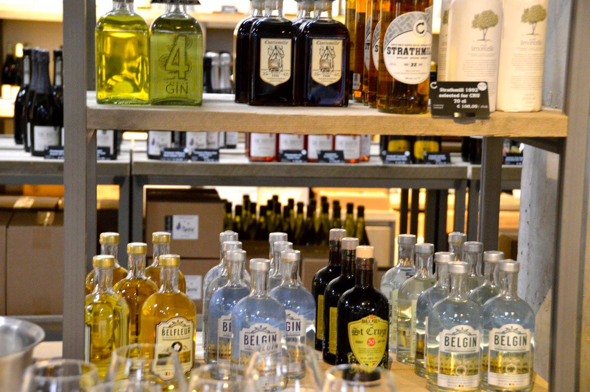 belgingins's tweet photo. Kom naar #CRU Gent voor een mooie selectie aan Belgische gins! #gin #foodbloggers #ginbloggers #ginblog #belgin #stcruyt #freshhop #ultra13 https://t.co/I0aNHFZjFC