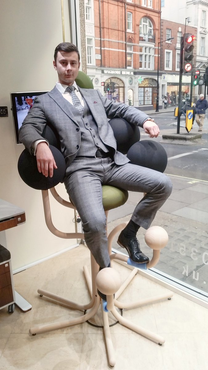 Back2Ltd's tweet photo. Globe Garden has arrived and our staff are already enjoying it
#peteropsvik #scandinaviandesign #design
https://t.co/sZ9YhWQmWs https://t.co/GTpJIMNtxE