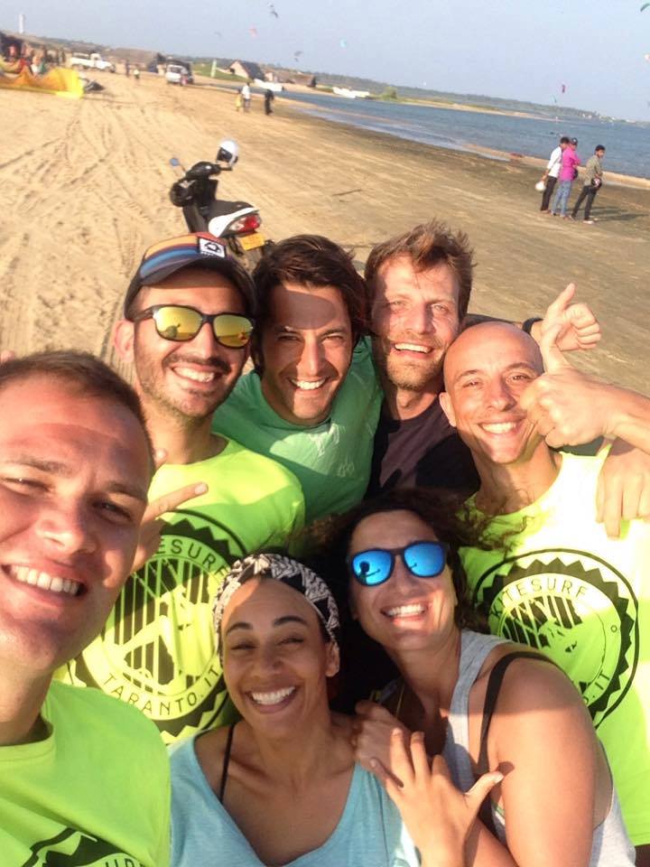 kitesurftaranto's tweet photo. KiteTrip Sri Lanka 2016 ! 
#kitesurf #kitesurftrip #kitesurfcamp #kitesurftaranto #asdkitesurftaranto
#kiteshoptaranto #corsikitesurf https://t.co/pm4FhuHgtd