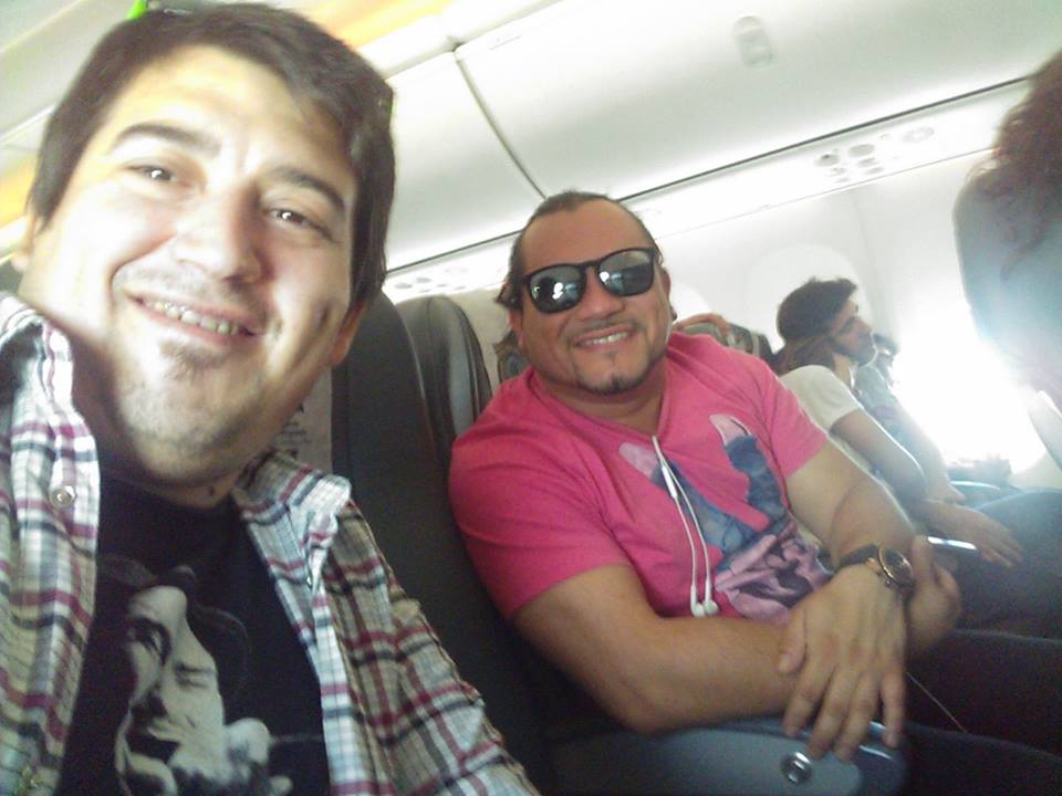 OrdinariosDeAP's tweet photo. A un año de compartir el vuelo con un GRAN TIPO como @FredyHernandez. Sigo agradeciendo lo tipazo que sos! Abrazo! https://t.co/DhfztAIapc