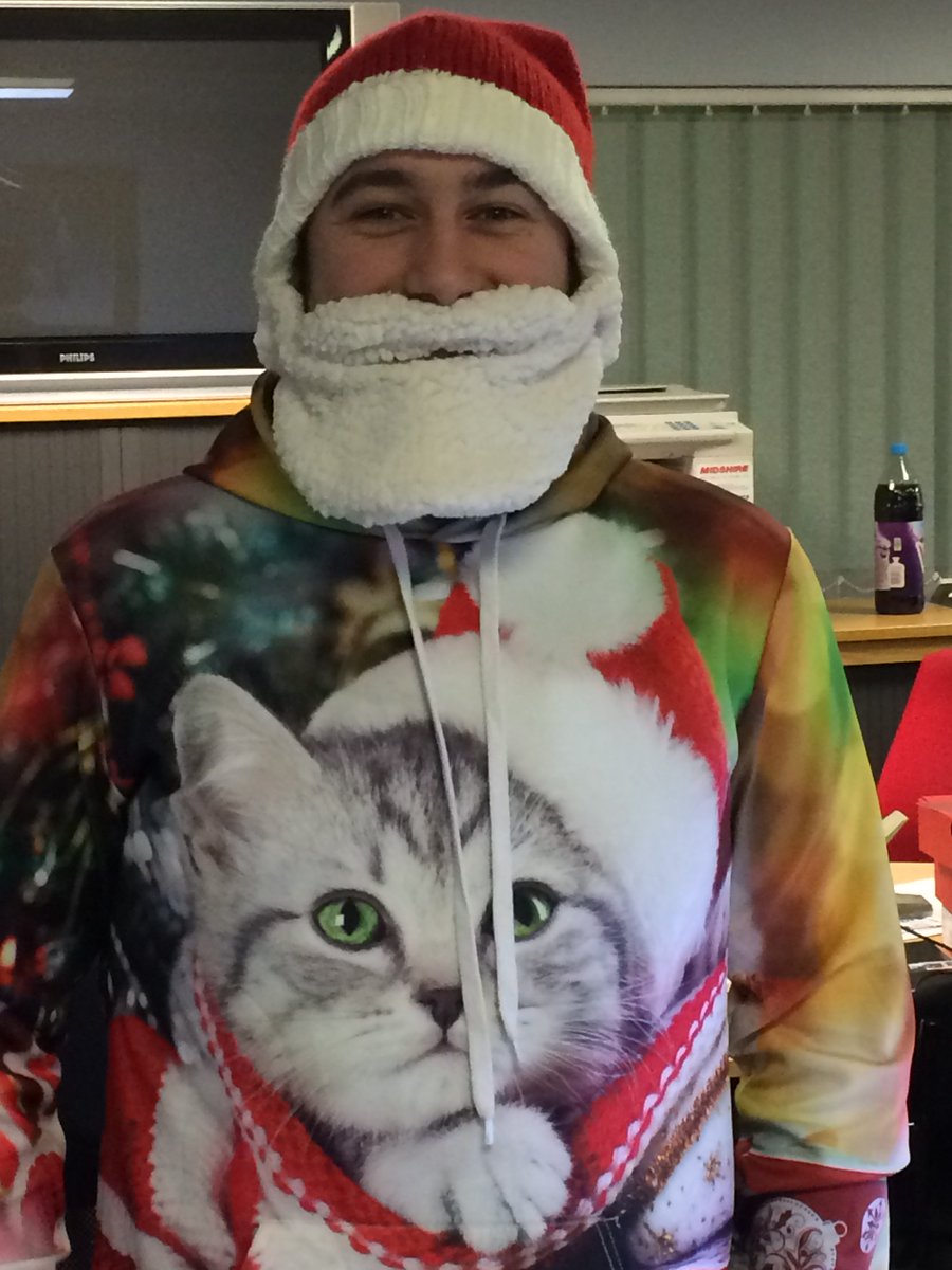 COMARFLUID's tweet image. #Christmasjumpertime Comar staff getting in the Christmas Spirit #Christmas