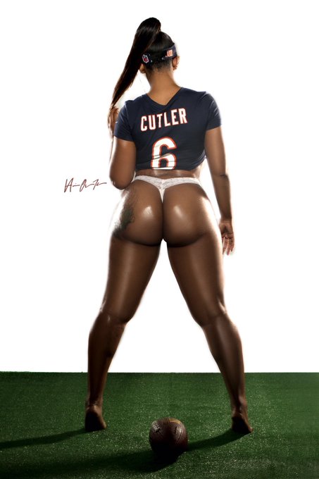 Bitches be so pressed just kill a hoe wit success😜LANIPOP 2017 CALENDAR DROPPING December 23 #savethedate<a href="/tag/savethedate"class="tags"><span>#savethedate</span></a>