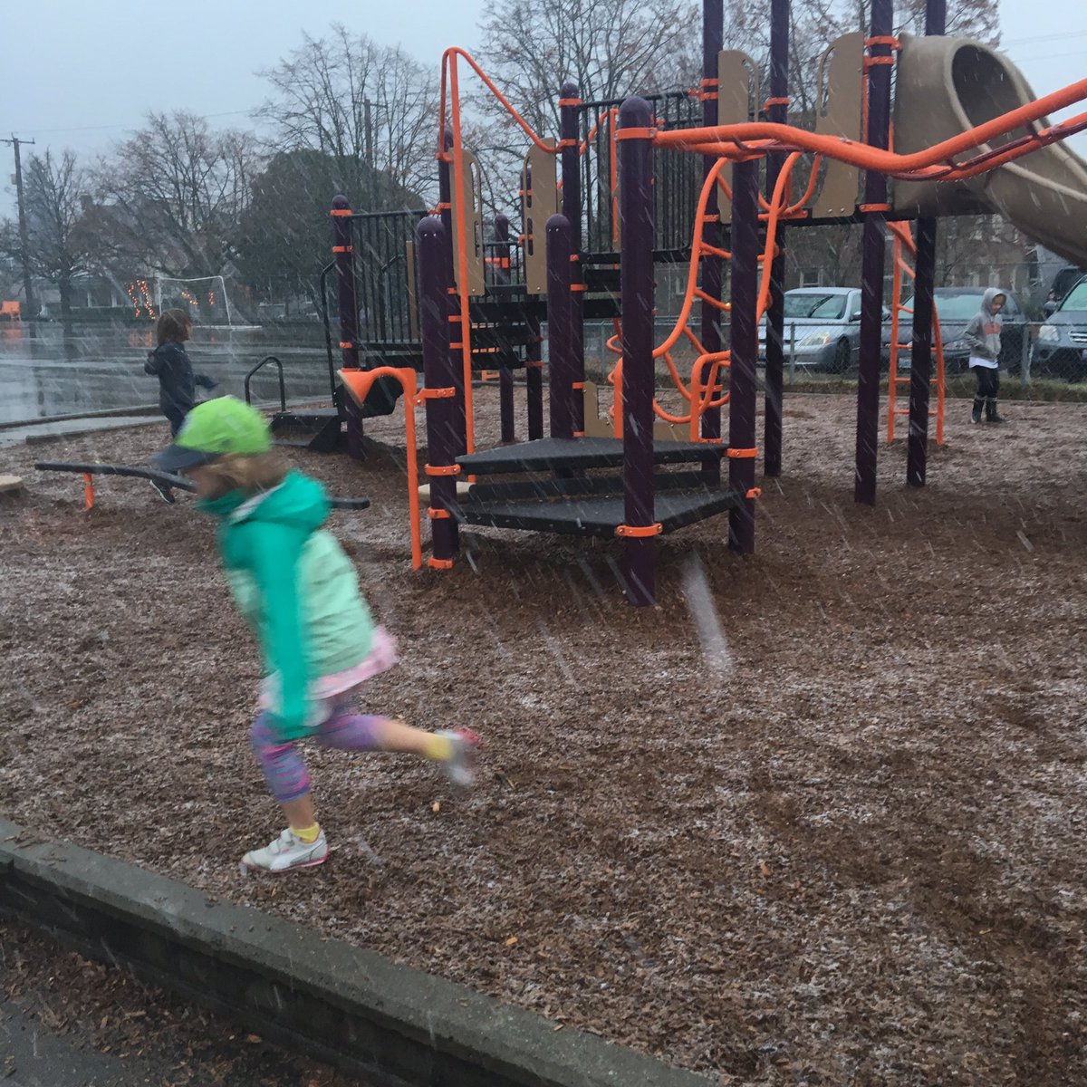 MsSmith_QAE's tweet photo. It's snowing!!! We snuck outside to see the snow. Now the question is, will we have a snow day?#QAE ❄️❄️❄️ https://t.co/38Y87AnTuE