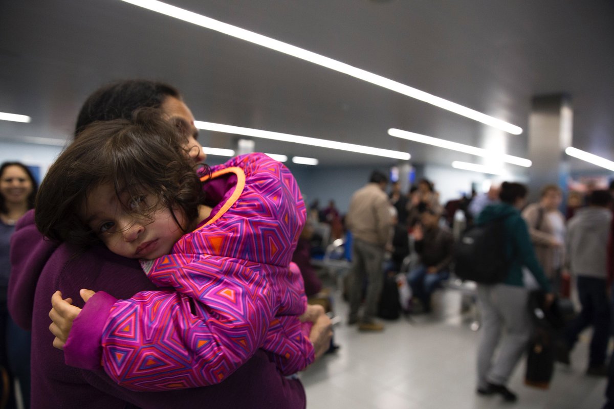 _AlexGodin's tweet image. why does @qatarairways continue to lie to its customers. 36 hours after an emergency landing we are still waiting for answers.