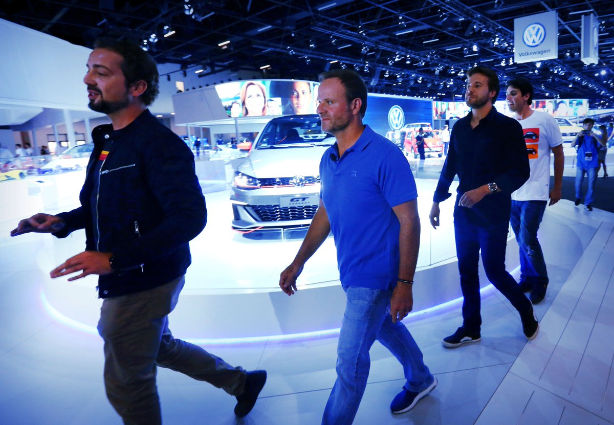 AlmapBBDO's tweet photo. Resultados da cobertura de @vwbrasil no Salão do Automóvel:14 milhões de views, 60 milhões de impactos e #vwevc como a hashtag mais citada. https://t.co/vGj2xbNheY
