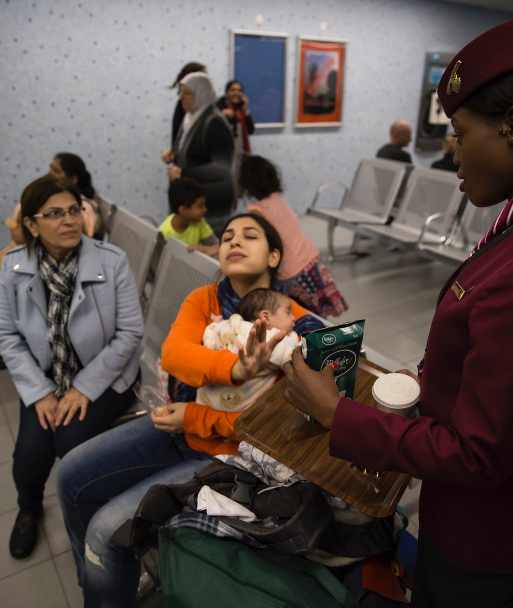 _AlexGodin's tweet image. why does @qatarairways continue to lie to its customers. 36 hours after an emergency landing we are still waiting for answers.