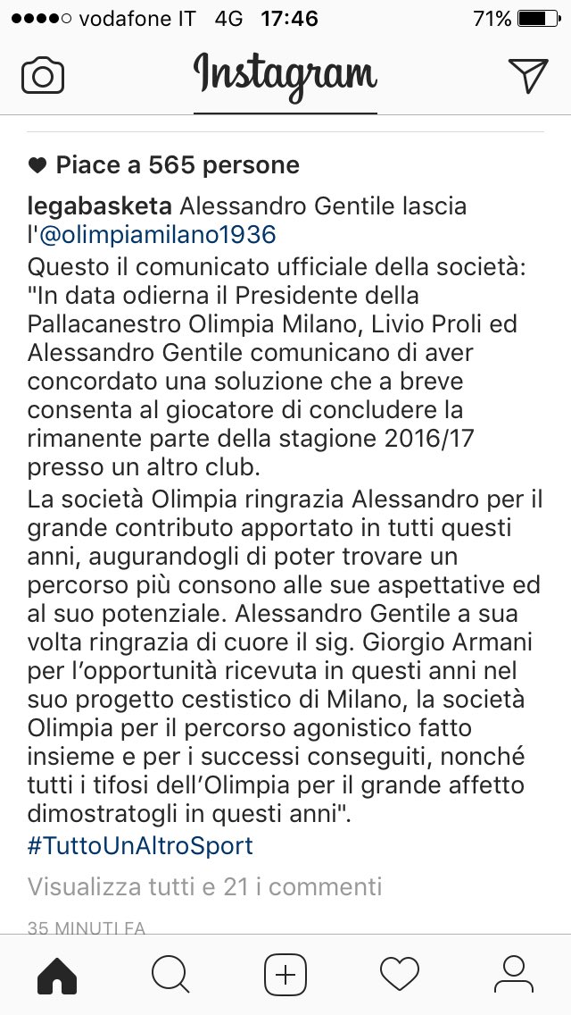 silviettacandy's tweet photo. FERMI TUTTI #what? https://t.co/nuYJ3Ejkq5