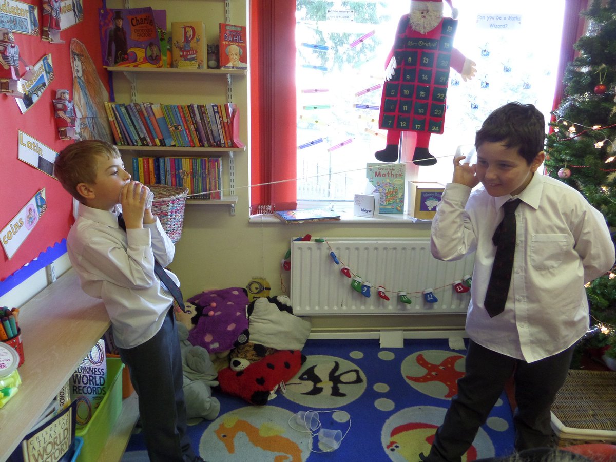copthorneprep's tweet photo. Year 4 Science #Sound #stringtelephones
#makinglearningfun @copthorneprep https://t.co/MwMviPrayI