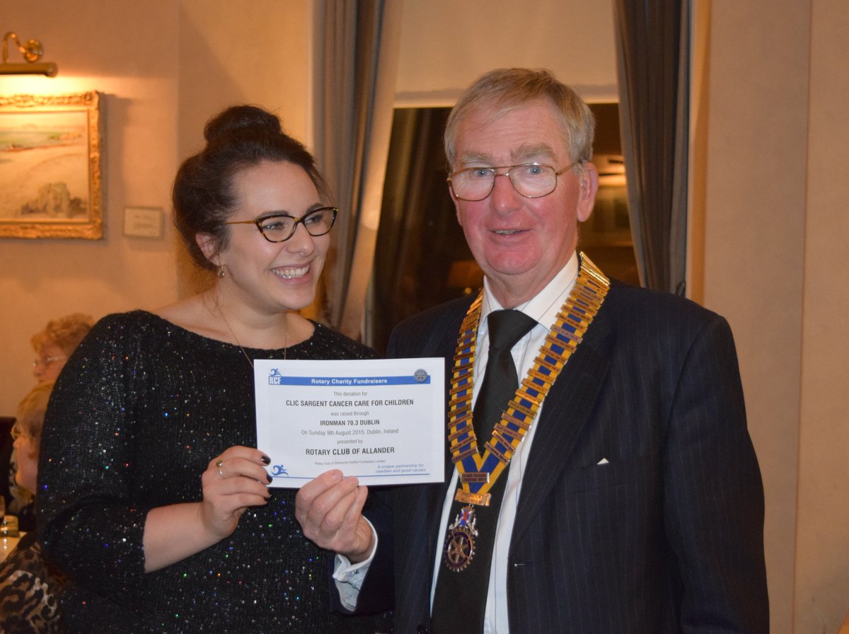 Pleased to present this cheque of £2,000 to <a href="/CLIC_Sargent/">CLIC Sargent</a> thanks to RCF fundraiser JJ O’Hara &amp; Rotary of Allander rotarycharityfundraisers.org/hc_presentatio…