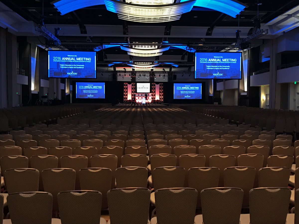 crescentevents2's tweet photo. Great show this week with the Southern Association of Colleges and Schools Commission on Colleges. #CrescentEventProductions #SACSCOC https://t.co/5rOsoAVnPy
