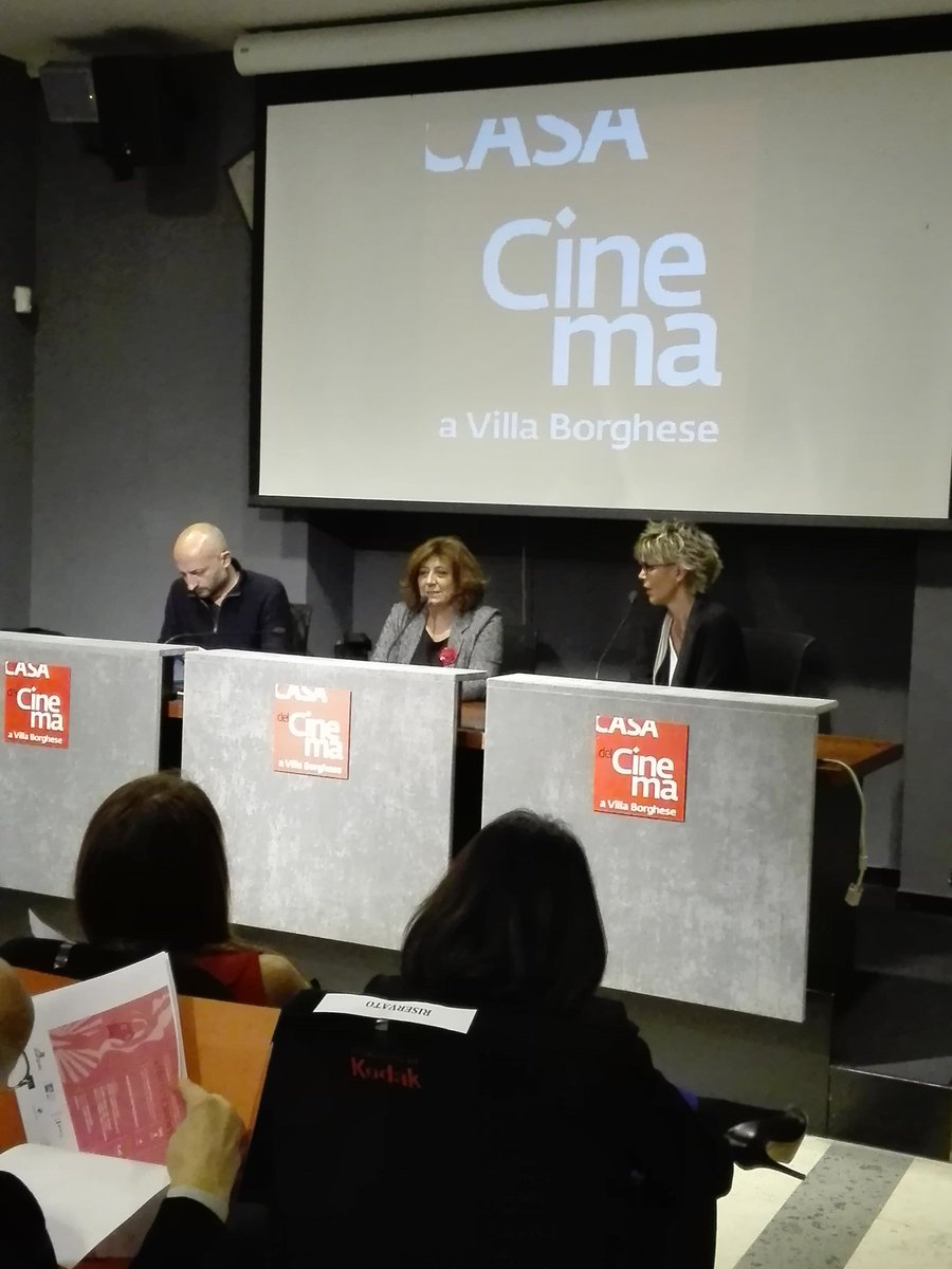 In diretta dalla <a href="/CasadelCinema/">Casa del Cinema</a> per il I AFRODITE SHORT <a href="/radioincontrodo/">radioincontrodonna</a> <a href="/CasadelCinema/">Casa del Cinema</a> <a href="/RegioneLazio/">Regione Lazio</a>