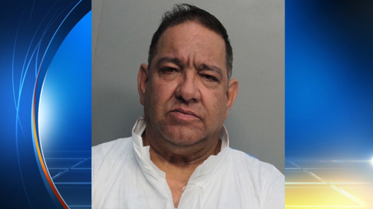 Man says he killed estranged wife because she refused to get back together bit.ly/2gIcPPl https://t.co/GRpRtv1G1S