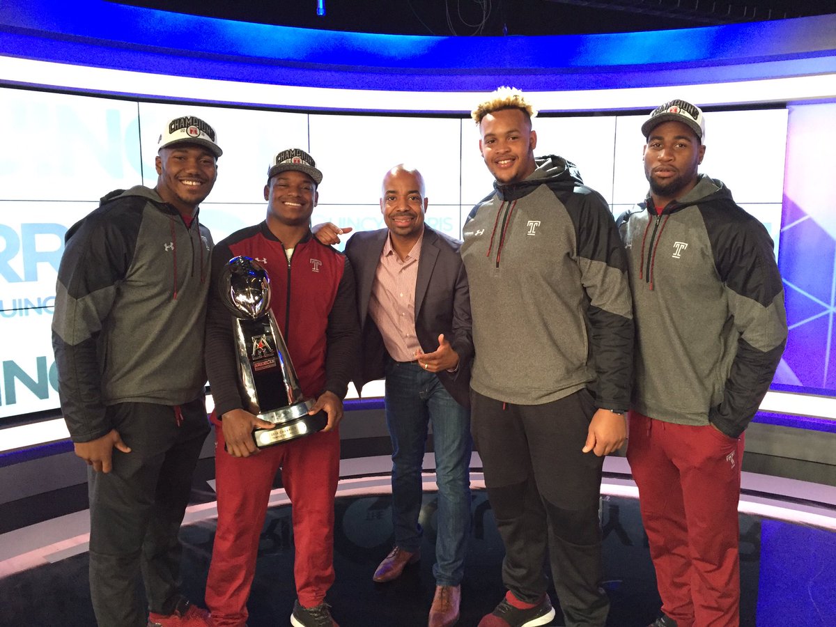 FOX 29 (@fox29philly) on Twitter photo <a href="/Temple_FB/">Temple Football</a> stopped by @TheQonFox today to show off that Championship trophy! Let's go Owls! #AACChamps #TUFB <a href="/Temple_FB/">Temple Football</a> stopped by @TheQonFox today to show off that Championship trophy! Let's go Owls! #AACChamps #TUFB