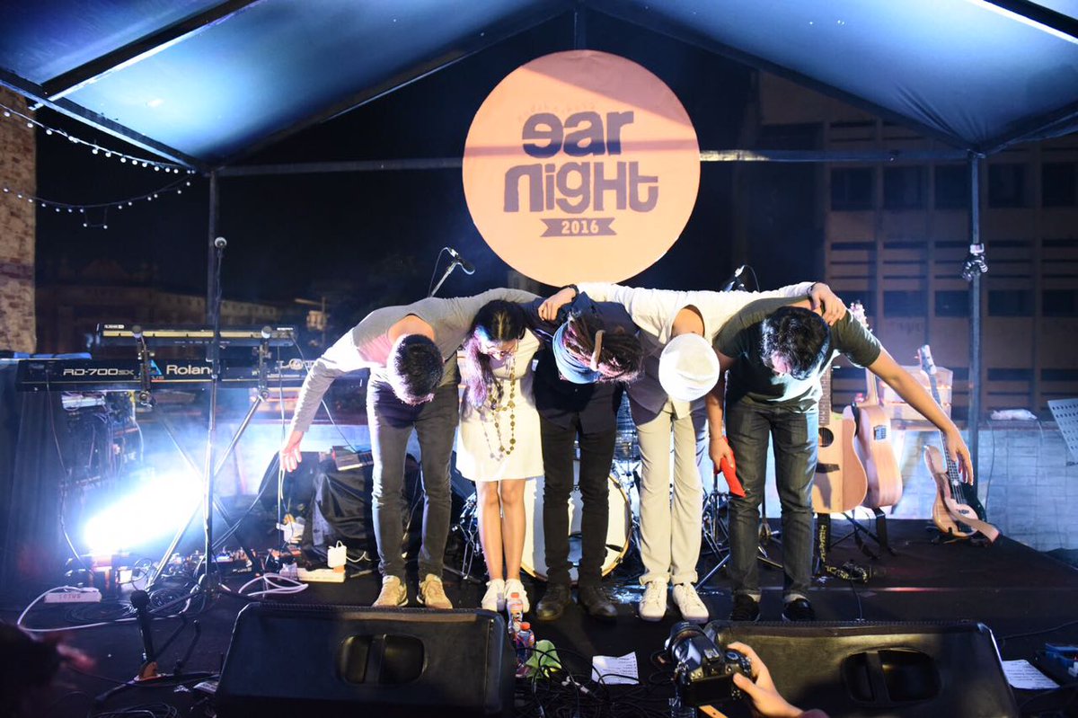 And that is it! All is done~ so emotional yet great show for tonight!
So happy that we celebrate it together 😊 #earnightreport