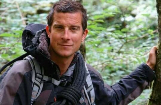 Мармадьюк гриллс. Беар гриллс 2022. Выживальщик беар гриллс. Беар гриллс 2022. Беар гриллс.