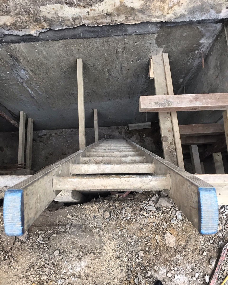 LIS_Design's tweet image. Dizzying heights on our client&apos;s #basement dig #siteviews #interiordesign #london