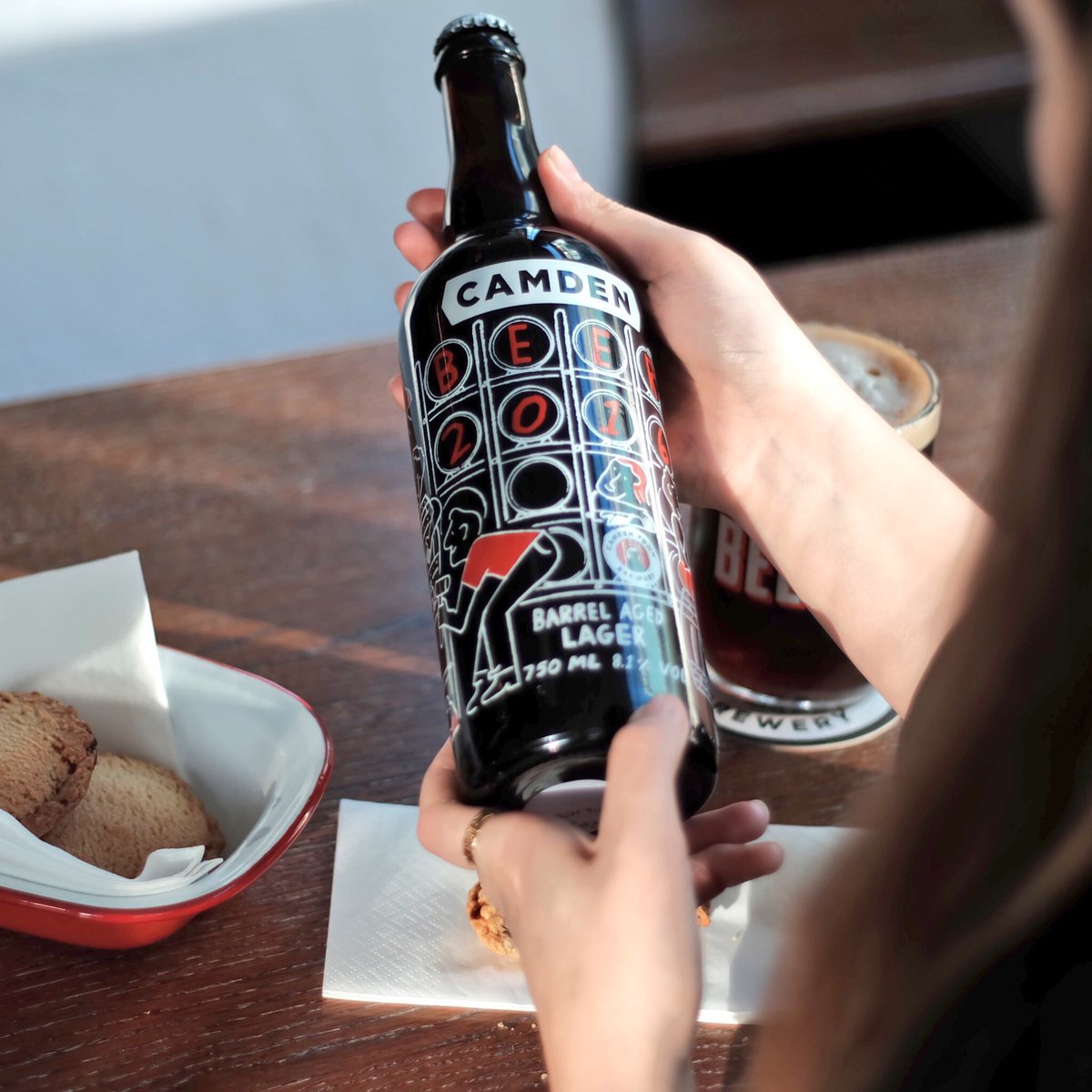 CamdenBrewery's tweet photo. Our Christmas list is sorted with the @EveningStandard's gift guide ft. #Beer2016, @DistillinginE3 + @HonestBrew:
https://t.co/FoQWmcReVz https://t.co/Bl2KOqtAIl