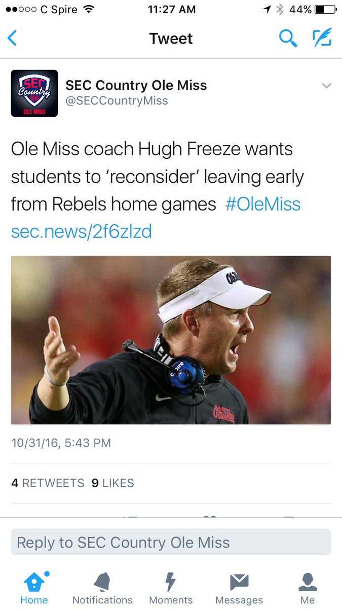 richiesbeard's tweet photo. Hey @CoachHughFreeze I bet students would stay if you weren't down 3 TD's at the end of the 3rd quarter https://t.co/G13IqJdGGV