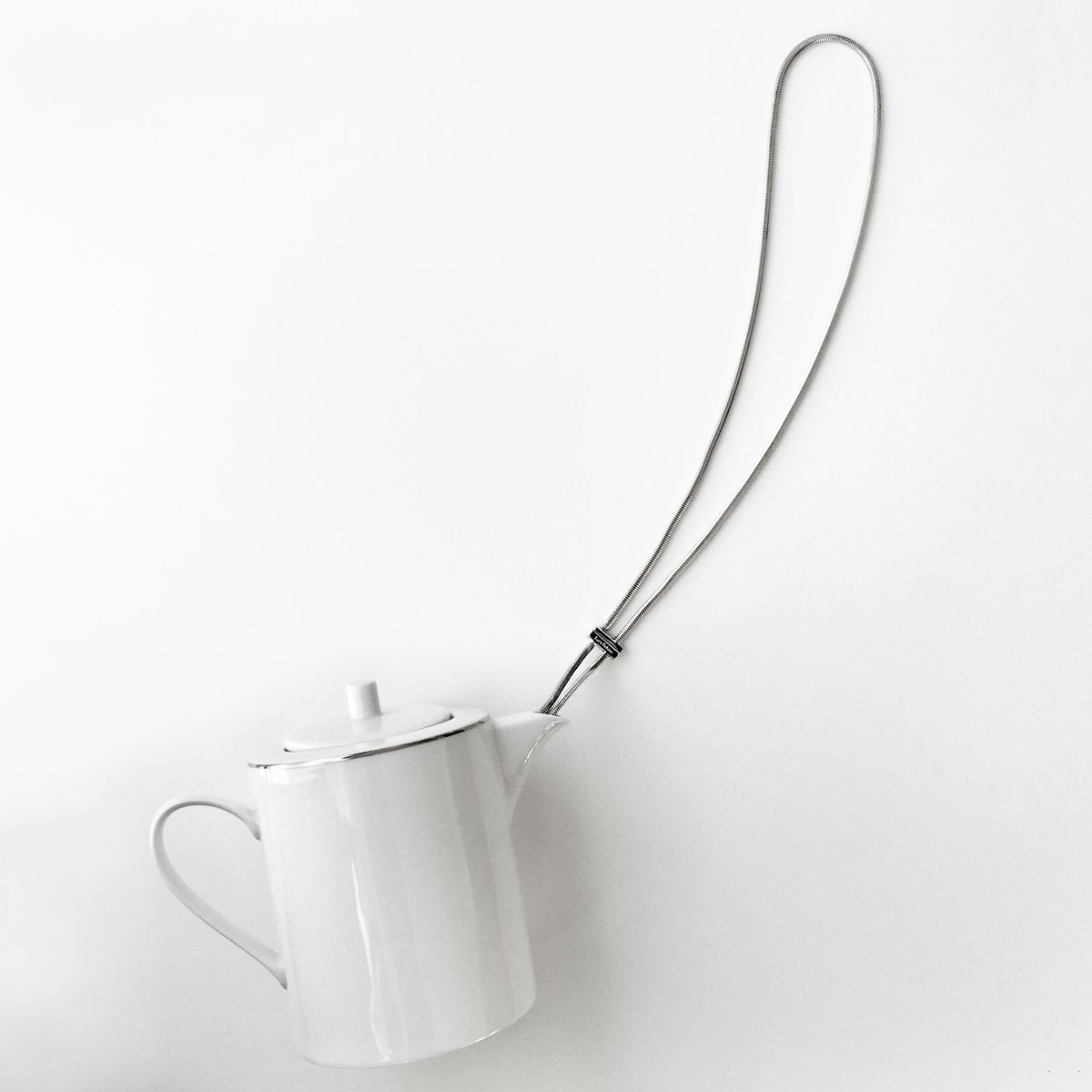 Cosy on down with a warm cup of Schumacher #teatime 

Shop now: larabohinc.com/collections/sc…