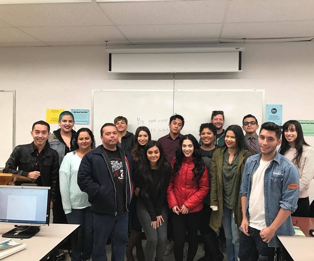 JerryMcCormick's tweet photo. Gonna miss this group. Hard working until the end! #jerryskids #fall2016 #swc2016 https://t.co/jkQnXTgsql https://t.co/ZmezkIq5ZI