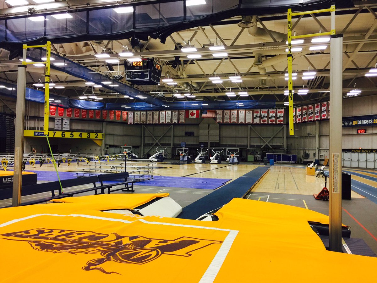 Brand New Pole Vault Competition Setup at <a href="/UWindsor/">University of Windsor</a> #YQG #CanAm #TeamChallenge #RaisedUP #Lancers