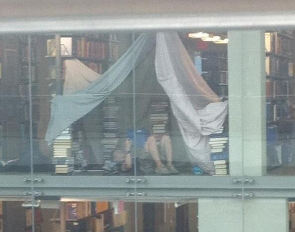 Elentori's tweet photo. You know it's finals week when... https://t.co/gNhgqQjvsO
