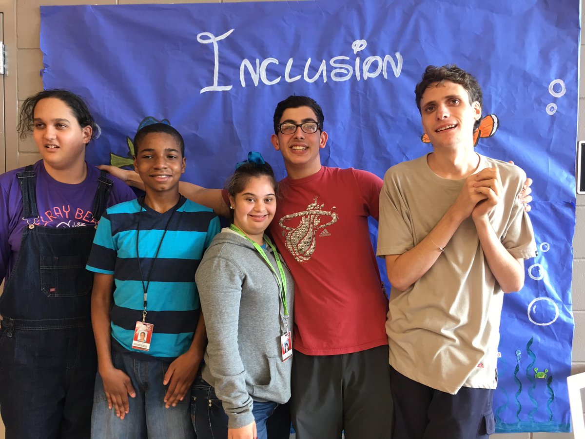 ccbestbuddies's tweet photo. Happy inclusion week!💙today's theme was Nemo!  #DayOne https://t.co/mJBM5gx6Oj