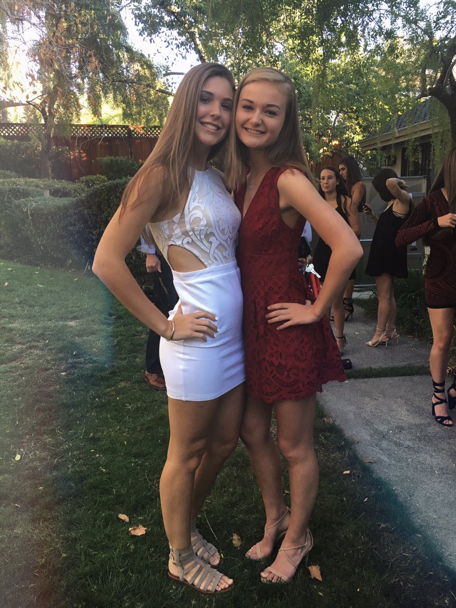 ameliacowan_'s tweet photo. happy birthday bff 🤗 @_allykelly_  I love you so so much and hope today is nothing short of fab👑 can't wait to celebrate w u baddie 😈 https://t.co/J2M0R81thj